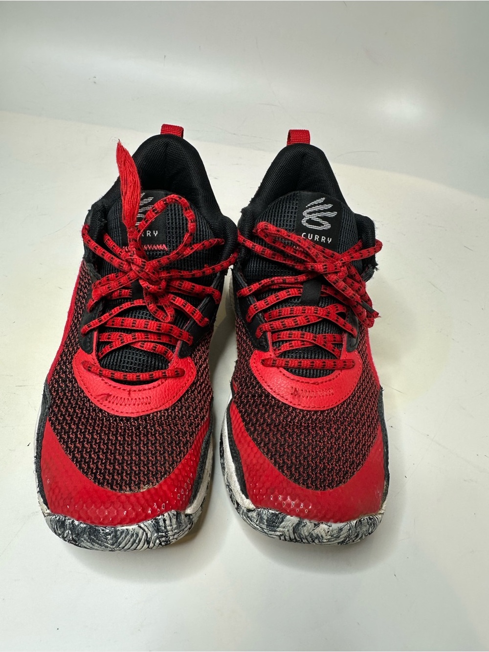 Curry Low Top Sneaker Under Armour Red 7.5 Mesh